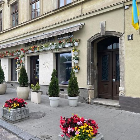 Von Cruss Apartments In Львов Экстерьер фото